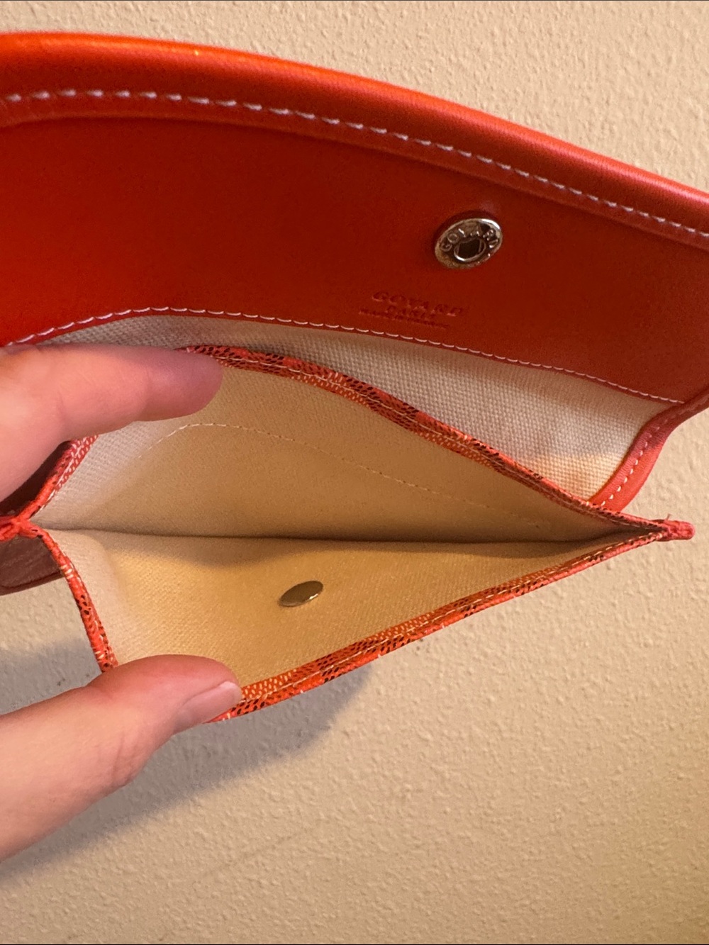 Fashion Orange Chevron Snap Pouch EEEUC LIKE NEW - Picture 6 of 10